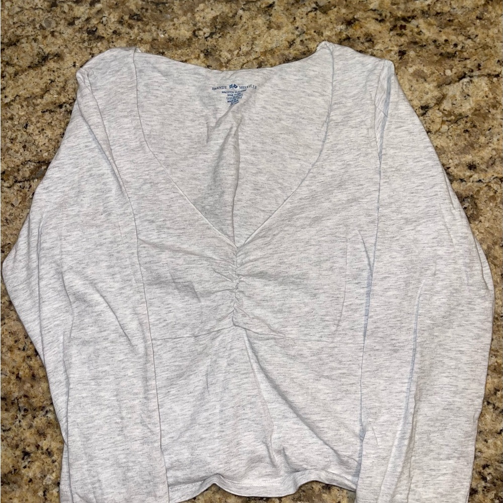 Brandy Melville light grey top